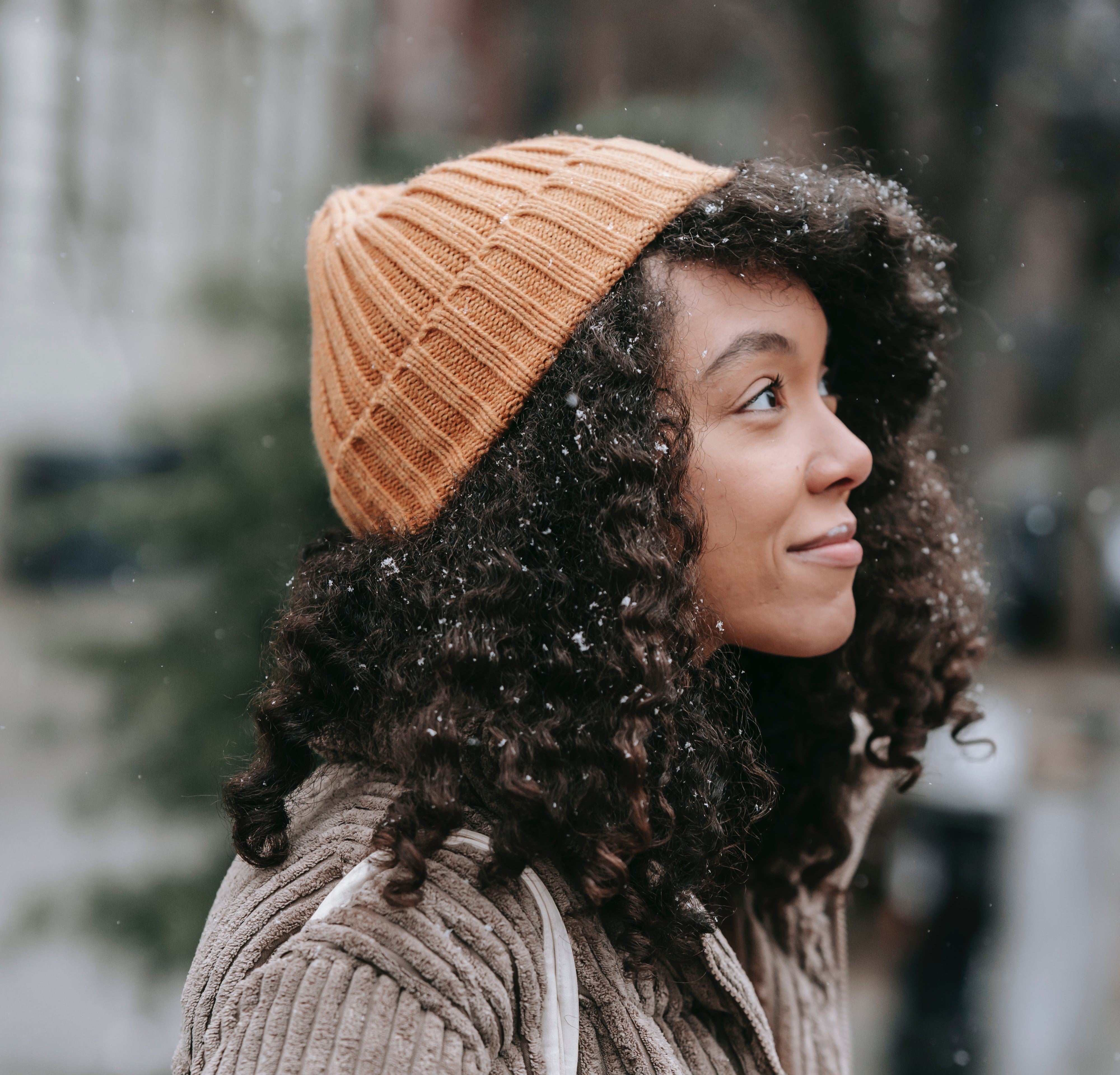 Women's Fashion Accessories in Paris in Winter: Scarves and Berets at the Heart of Elegance