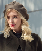 Chic Women's Beret 100% Cashmere | La Parisienne