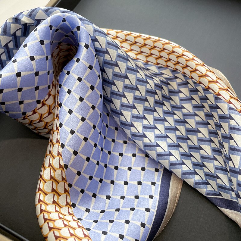 Chic 100% Silk Square for Women | La Parisienne