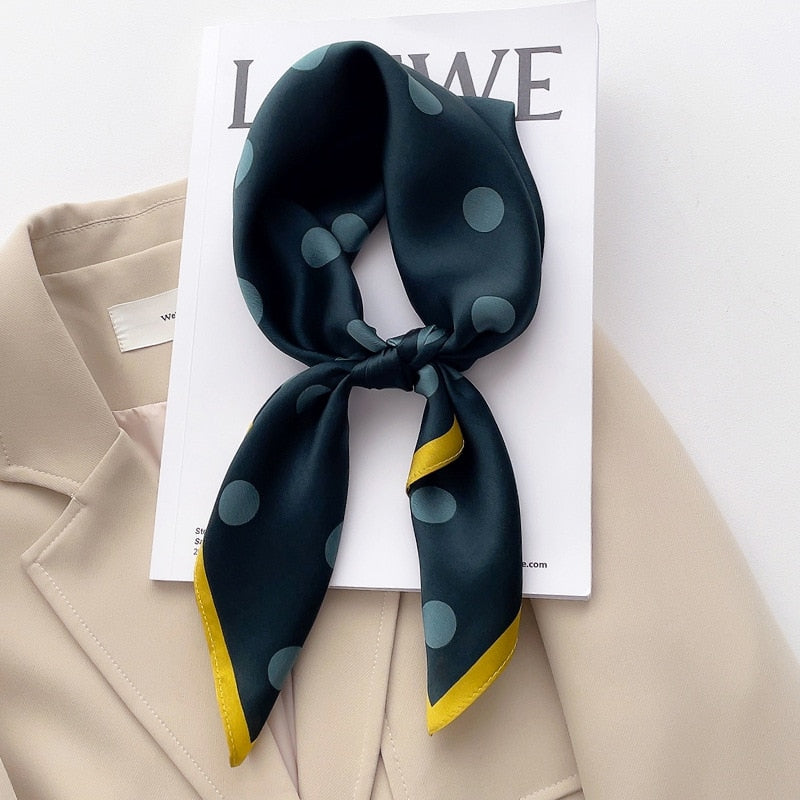 Elegant 100% Silk Square Scarf for Women | La Parisienne