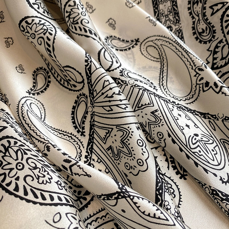 Chic 100% Silk Square for Women | La Parisienne