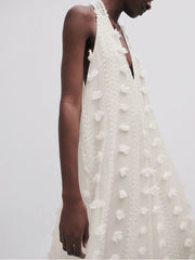 Elegant long dress with embroidery | La Parisienne