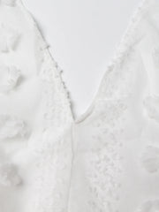 Elegant long dress with embroidery | La Parisienne