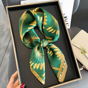 100% Silk Square with Palm Tree Decoration for Women | La Parisienne