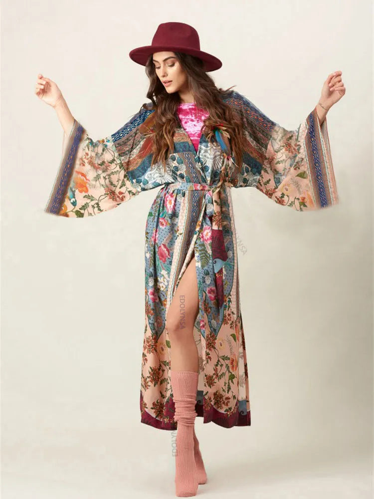Summer Bohemian Kimono | La Parisienne