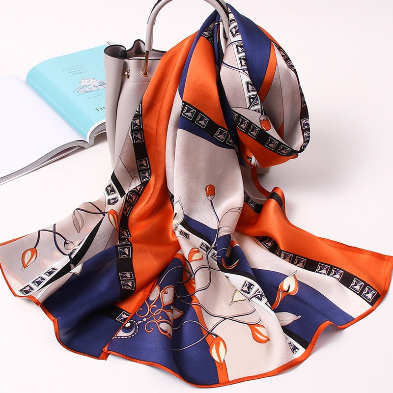Chic Square Scarf 100% Silk | La Parisienne