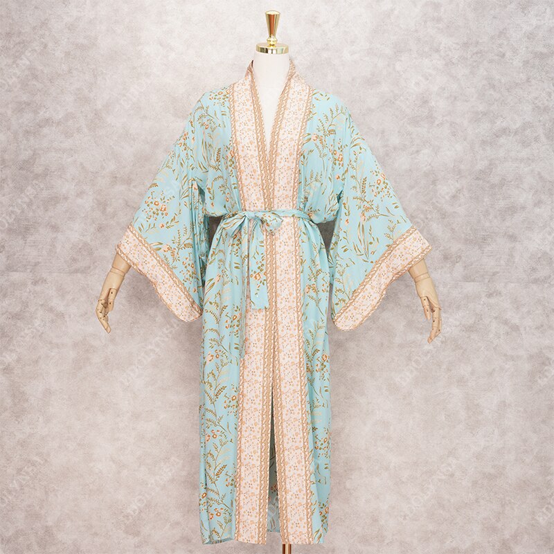 Bohemian Beach Kimono | La Parisienne