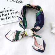Chic and Original Scarf Women Square | La Parisienne