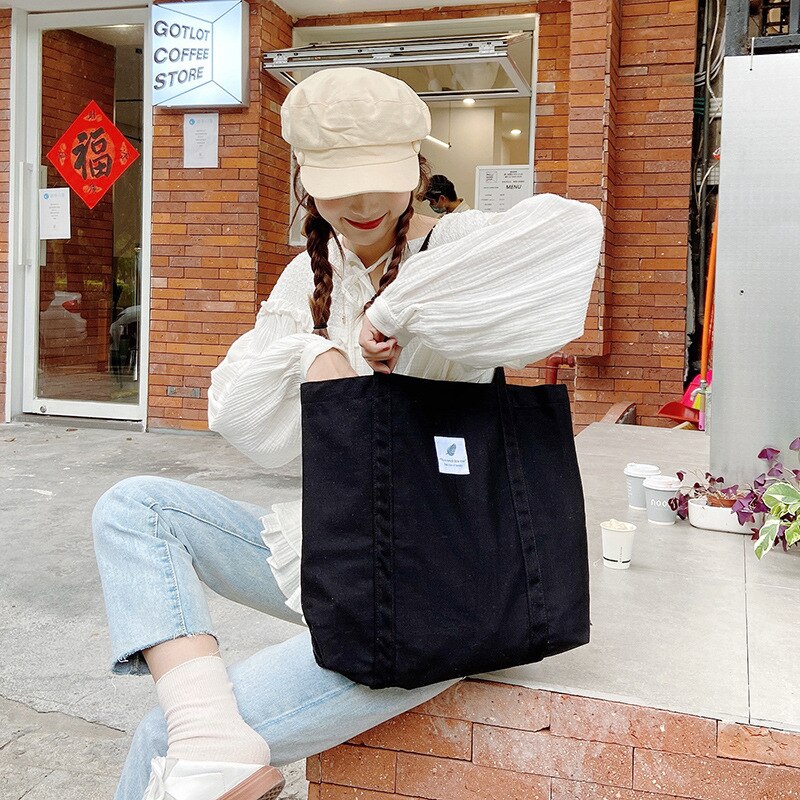 Women's Chic Canvas Handbag | La Parisienne