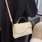 Distinguished Handbag | La Parisienne
