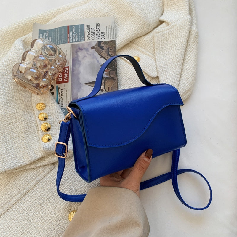 Distinguished Handbag | La Parisienne