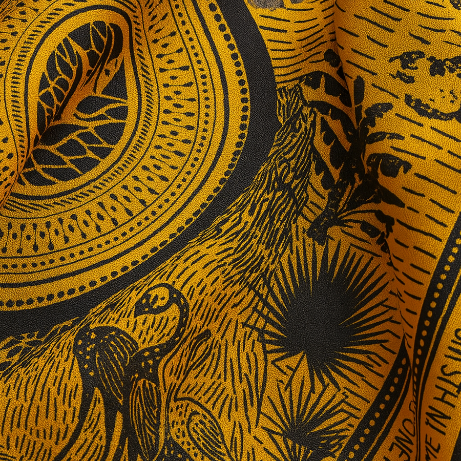 Square 100% Silk Decoration Egypt Woman | La Parisienne