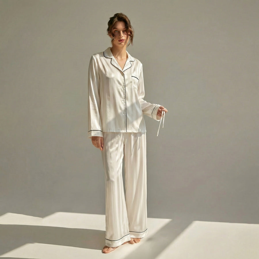 Women's Long Sleeve Pajamas 100% Silk | La Parisienne