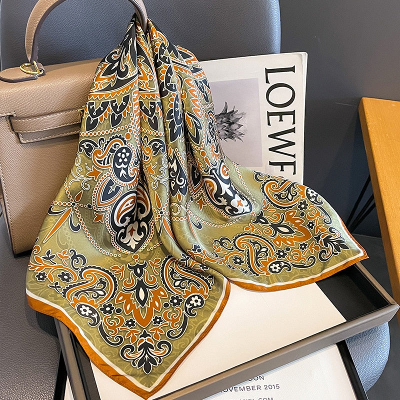 100% silk scarf decoration chic woman | La Parisienne