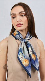 100% Silk Signature Square | La Parisienne