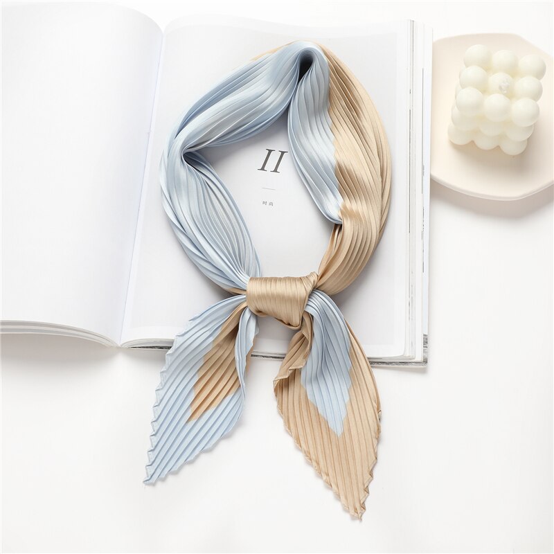 Chic Women's Scarf | The Parisian 